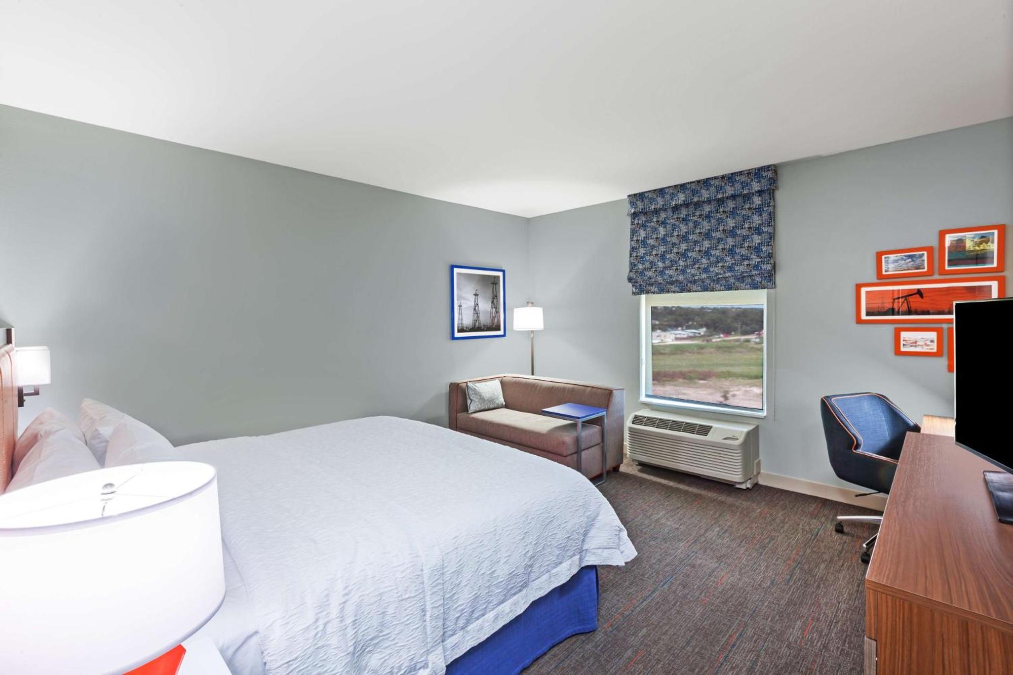 Hampton Inn אוזונה מראה חיצוני תמונה